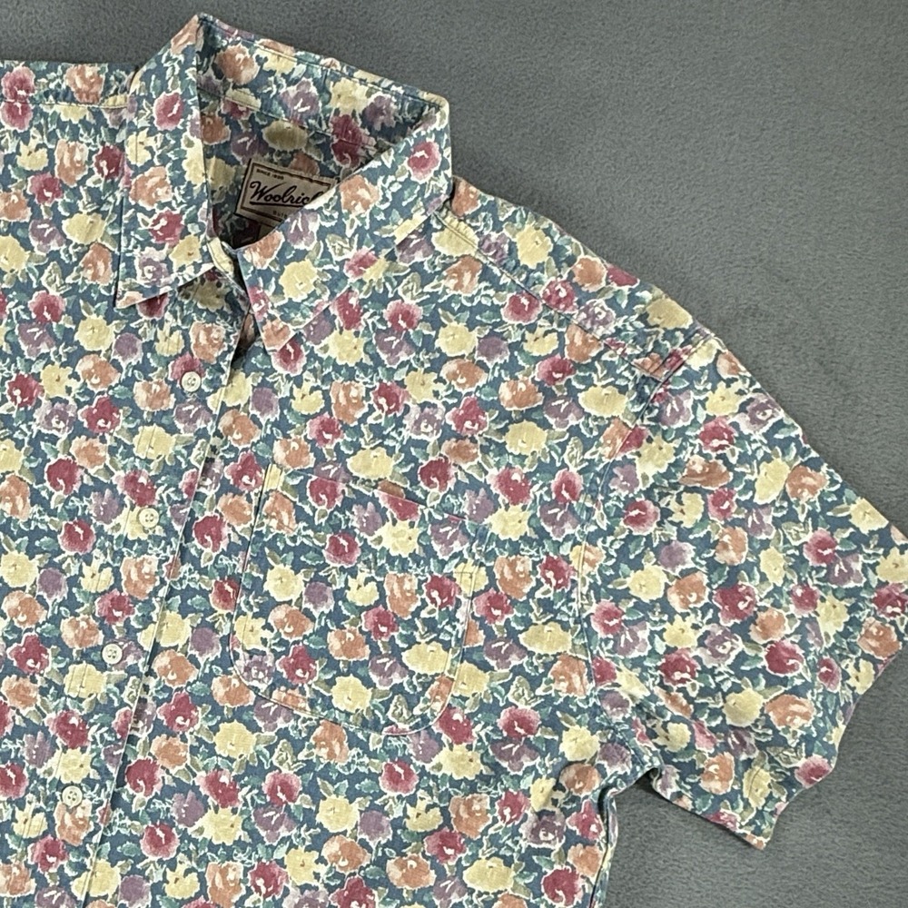 Woolrich Vintage Men's XL Floral Print Short Sleeve Button-Up Shirt Rugged USA